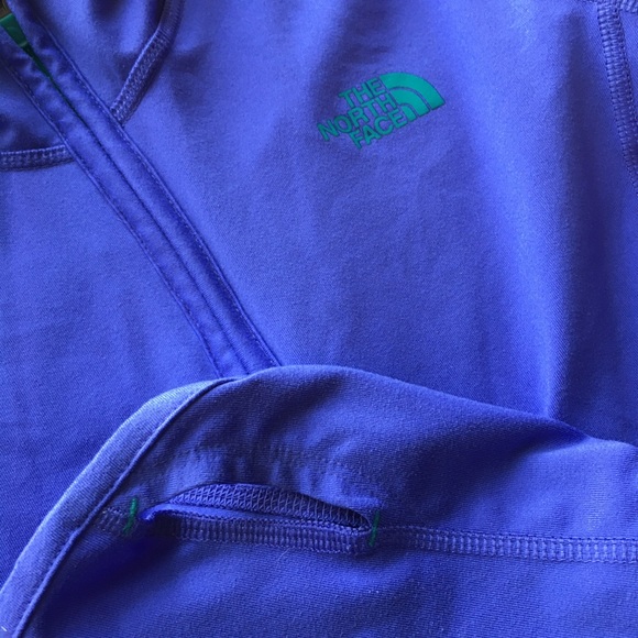 The North Face Top - Picture 2 of 3